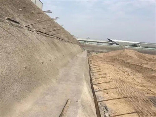 君山河道边坡加固